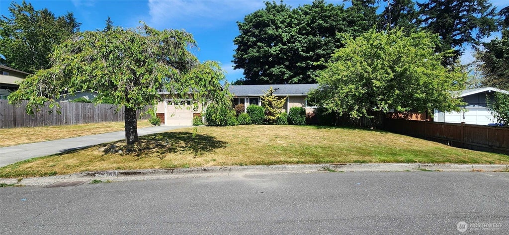 Photo of 22703 2nd Place W, Bothell, WA 98021 (MLS # 2559598)