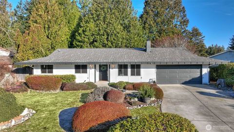 Photo of 14604 SE 167th Place, Renton, WA 98058 (MLS # 2471244)