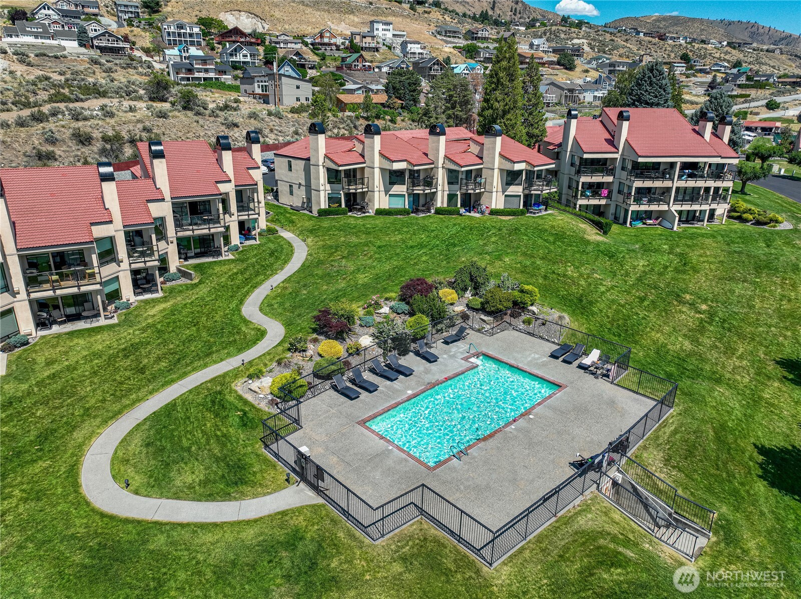 100 Lake Chelan Shores Dr. Bldg 16 7&8