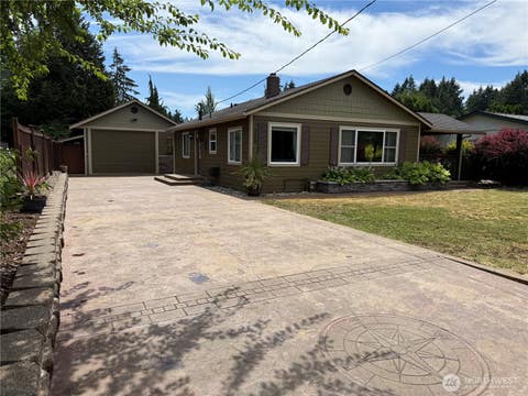 Photo of 709 South Street SE, Tumwater, WA 98501 (MLS # 2551365)
