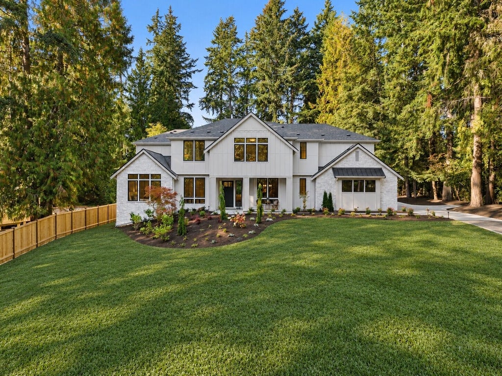 Photo of 21450 NE 79th Street, Redmond, WA 98053 (MLS # 2596660)