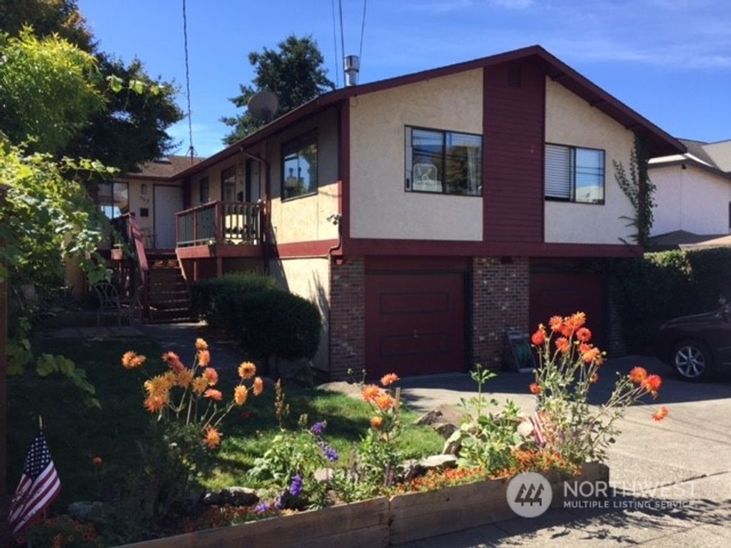 Photo of 907 NW 52nd Street, Seattle, WA 98107 (MLS # 2153279)