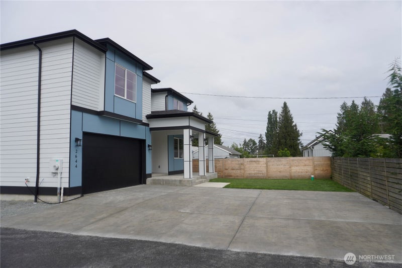 2644 S 146th Street