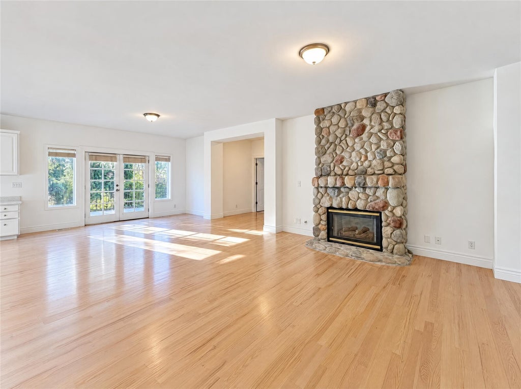 Photo of 3415 259th Way NE, Redmond, WA 98053 (MLS # 2598733)