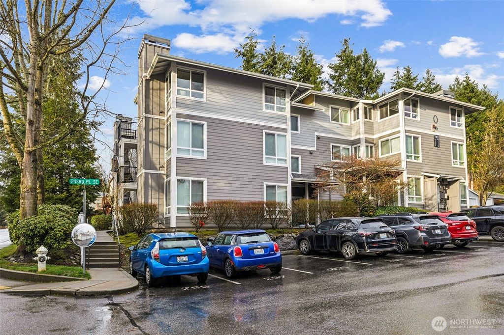 Photo of 3901 243rd Place SE #O302, Bothell, WA 98021 (MLS # 2494200)