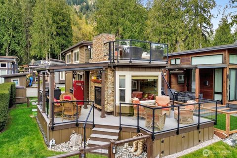 Photo of 990 S Lake Whatcom Blvd #57, Sedro Woolley, WA 98284 (MLS # 2508431)