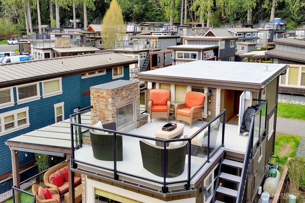 Photo of 990 S Lake Whatcom Blvd #57, Sedro Woolley, WA 98284 (MLS # 2508431)