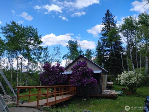 Photo of 1066 A Ellemeham Mountain Road, Oroville, WA 98844 (MLS # 2535197)