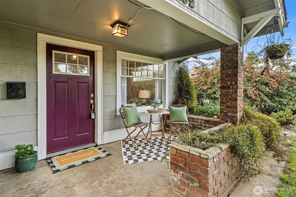 Photo of 1402 S Mason Avenue, Tacoma, WA 98405 (MLS # 2506380)