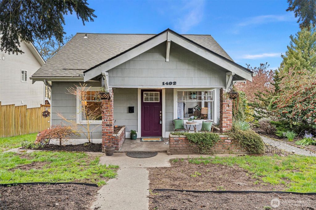 Photo of 1402 S Mason Avenue, Tacoma, WA 98405 (MLS # 2506380)