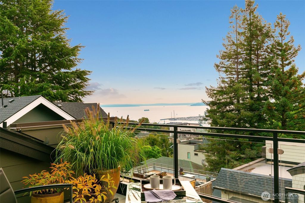 Photo of 2111 9th Avenue W #23, Seattle, WA 98119 (MLS # 2428346)