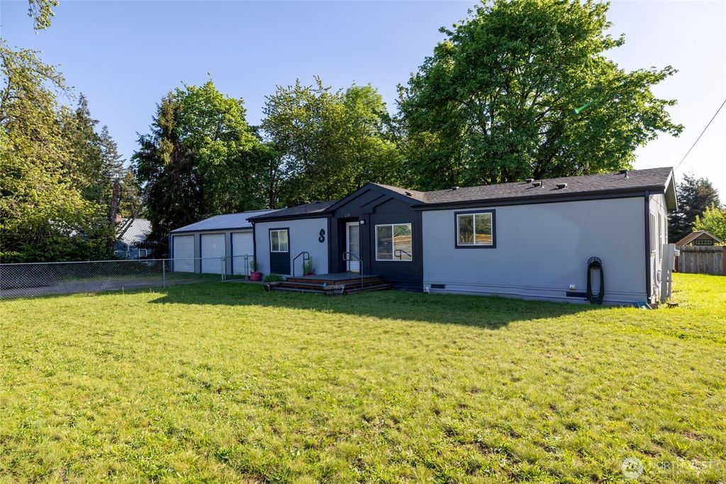 Photo of 2508 Jackson Highway, Chehalis, WA 98532 (MLS # 2518145)