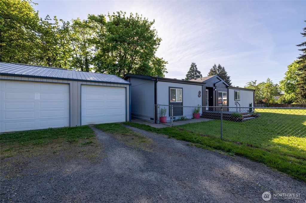Photo of 2508 Jackson Highway, Chehalis, WA 98532 (MLS # 2518145)