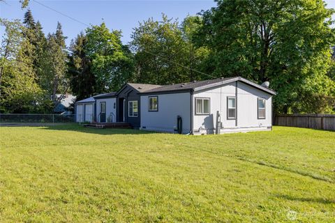 Photo of 2508 Jackson Highway, Chehalis, WA 98532 (MLS # 2518145)