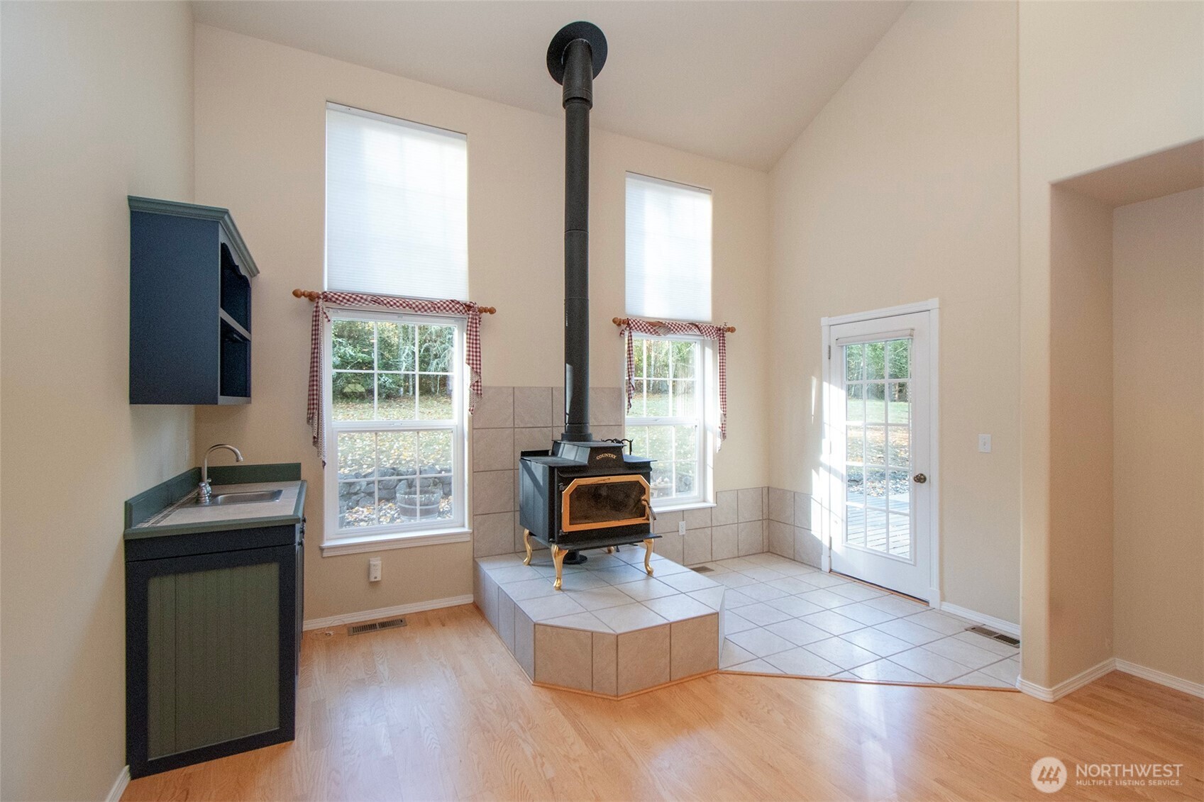 62 Yellow Brick Road