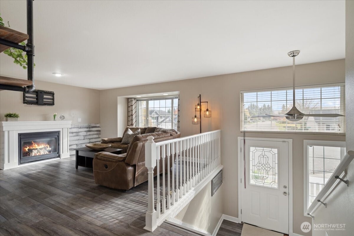 14515 145th Street E