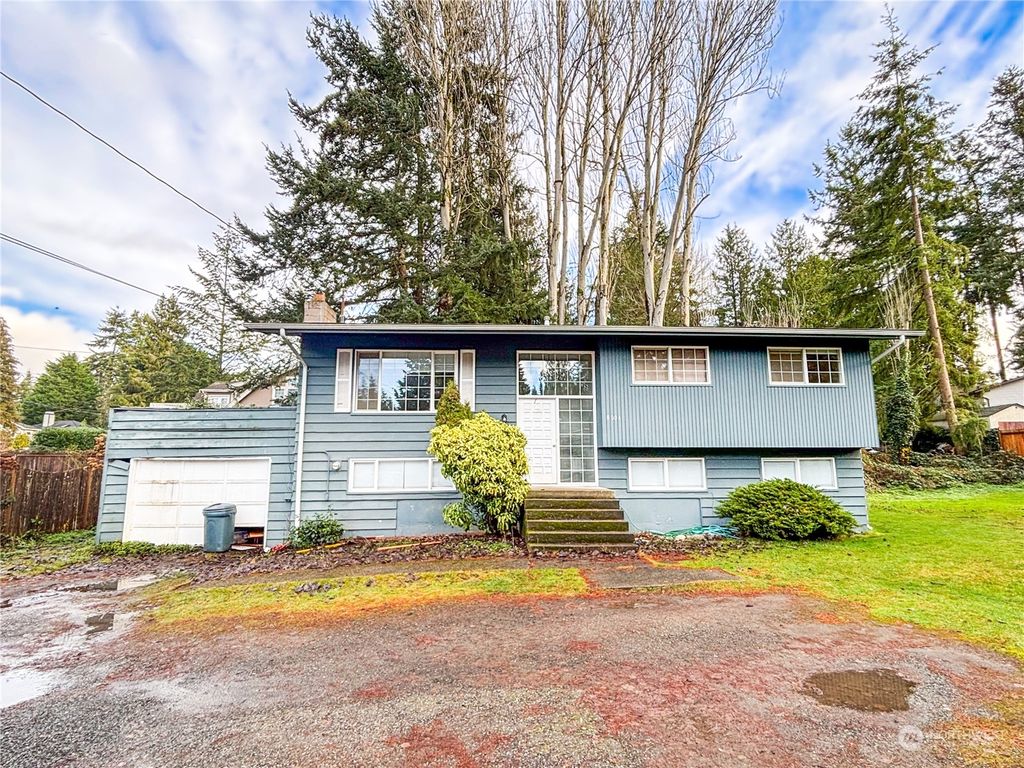 Photo of 8004 203rd Place SW, Edmonds, WA 98026 (MLS # 2318301)