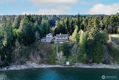 Photo of 6819 Cliff Avenue SW, Longbranch, WA 98351 (MLS # 2497754)