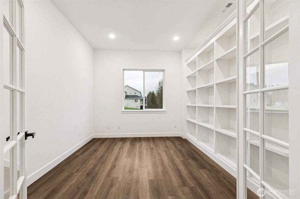 Photo of 10423 135th Avenue NE #105, Lake Stevens, WA 98258 (MLS # 2454862)