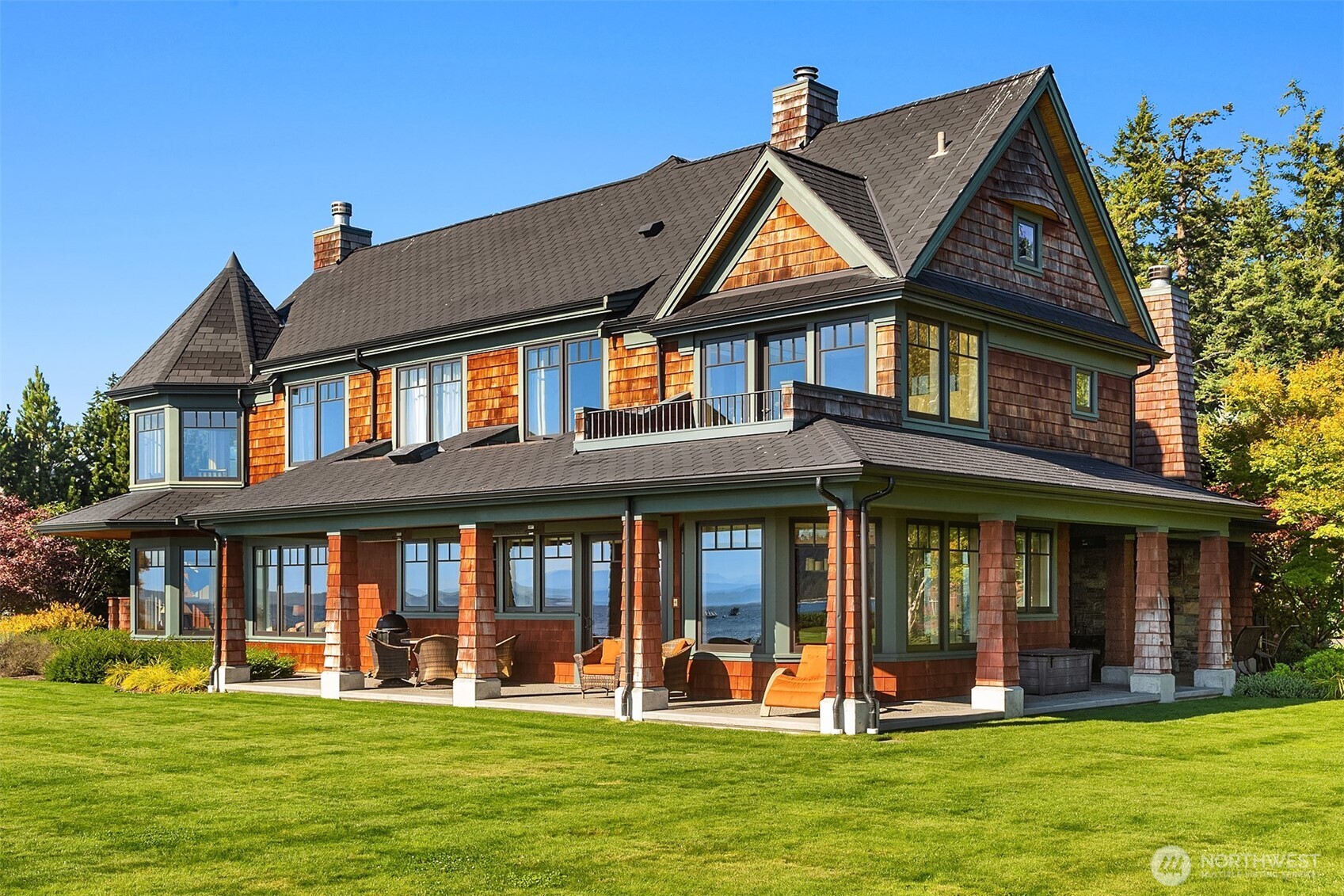 5844 Mutiny Bay Road