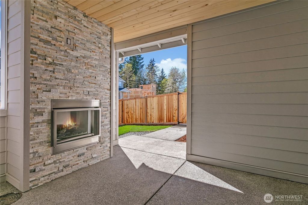 listing image 9365046955270210347