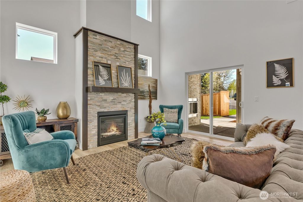 listing image 9363183587676578641