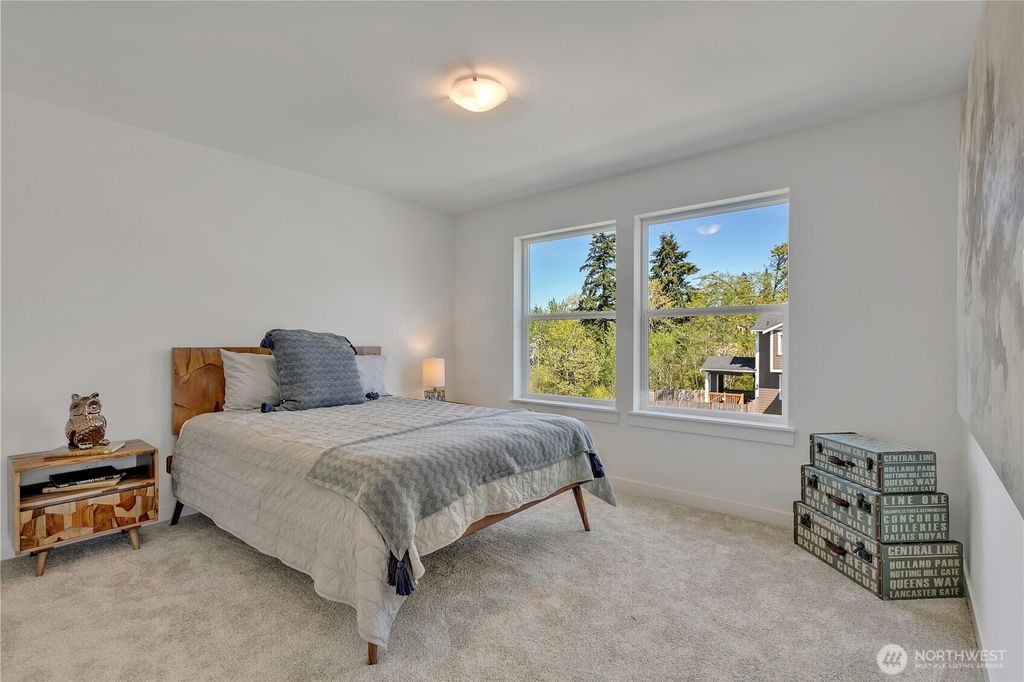 listing image 9363914786971240422
