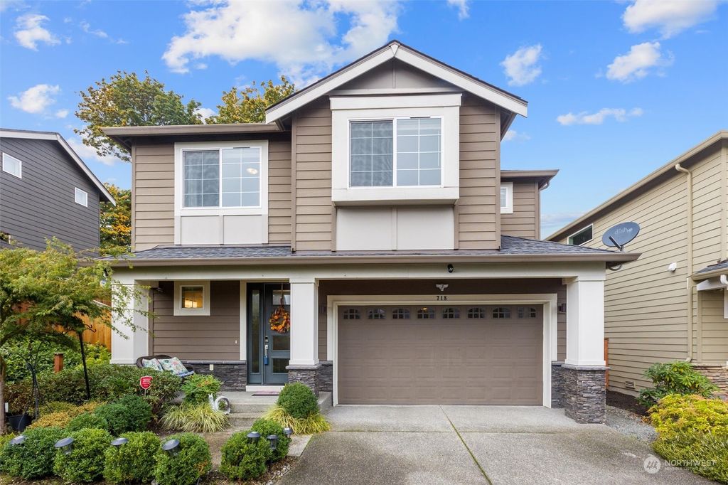 Photo of 718 153rd Street SW, Lynnwood, WA 98087 (MLS # 2164398)
