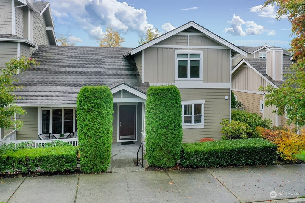 Photo of 35310 SE Sequoia Place #C, Snoqualmie, WA 98065 (MLS # 2014183)