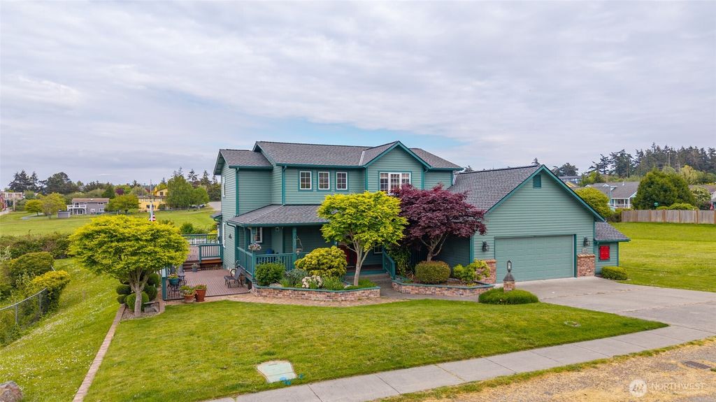 Photo of 701 NW Krueger Street, Coupeville, WA 98239 (MLS # 2521221)