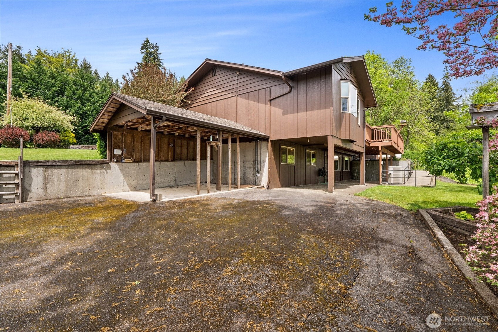 154 Sanderson Road