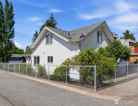 Photo of 11546 85th Avenue S, Seattle, WA 98178 (MLS # 2532721)