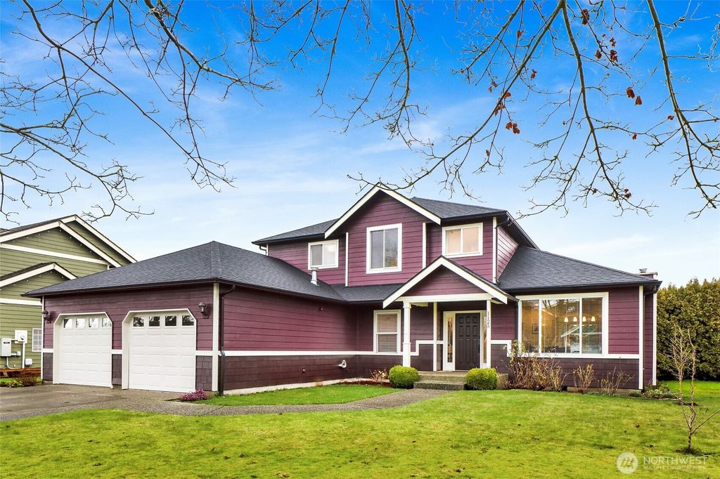 Photo of 1125 N Cascade Court, Lynden, WA 98264 (MLS # 2467907)