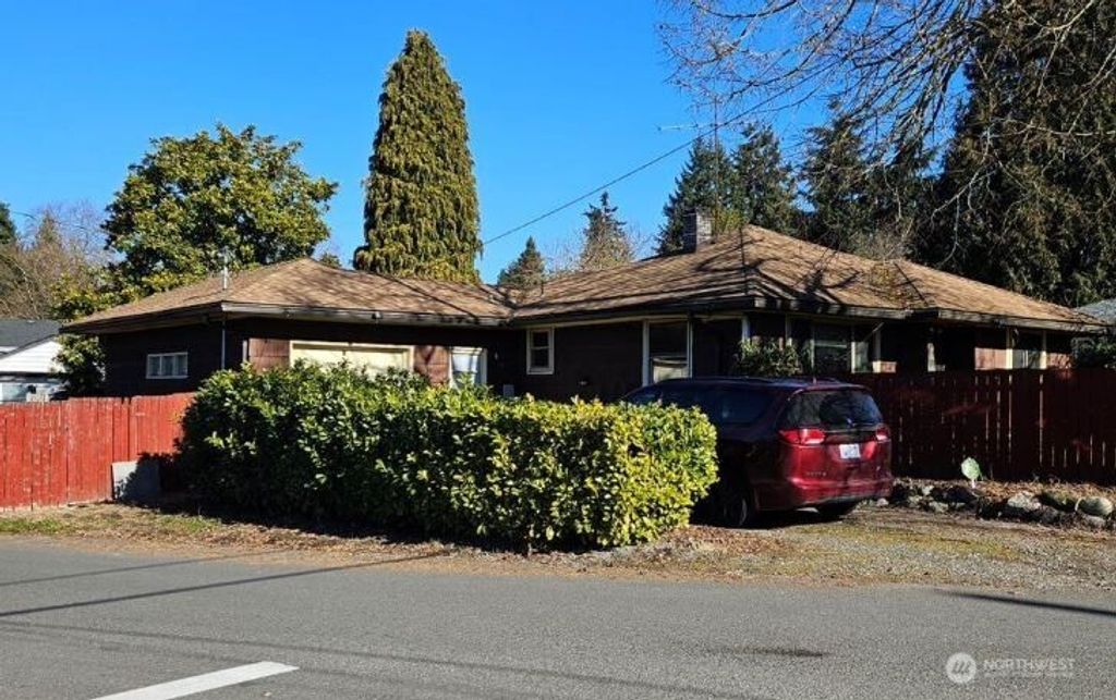 Photo of 11906 Renton Avenue S, Seattle, WA 98178 (MLS # 2332489)