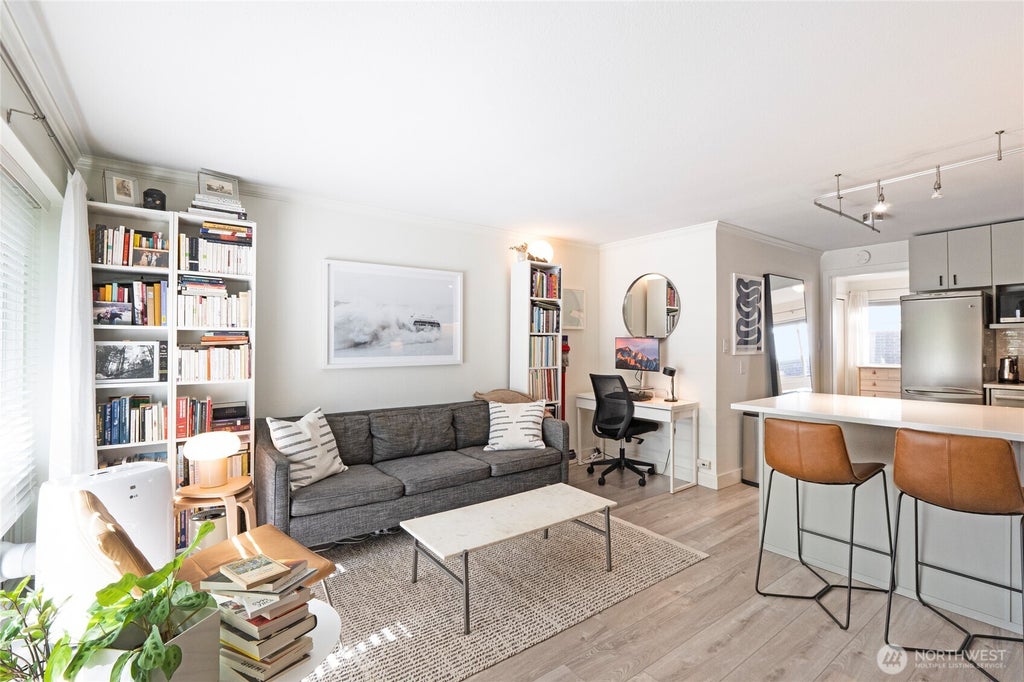 Photo of 752 Bellevue Avenue E #204, Seattle, WA 98102 (MLS # 2591426)