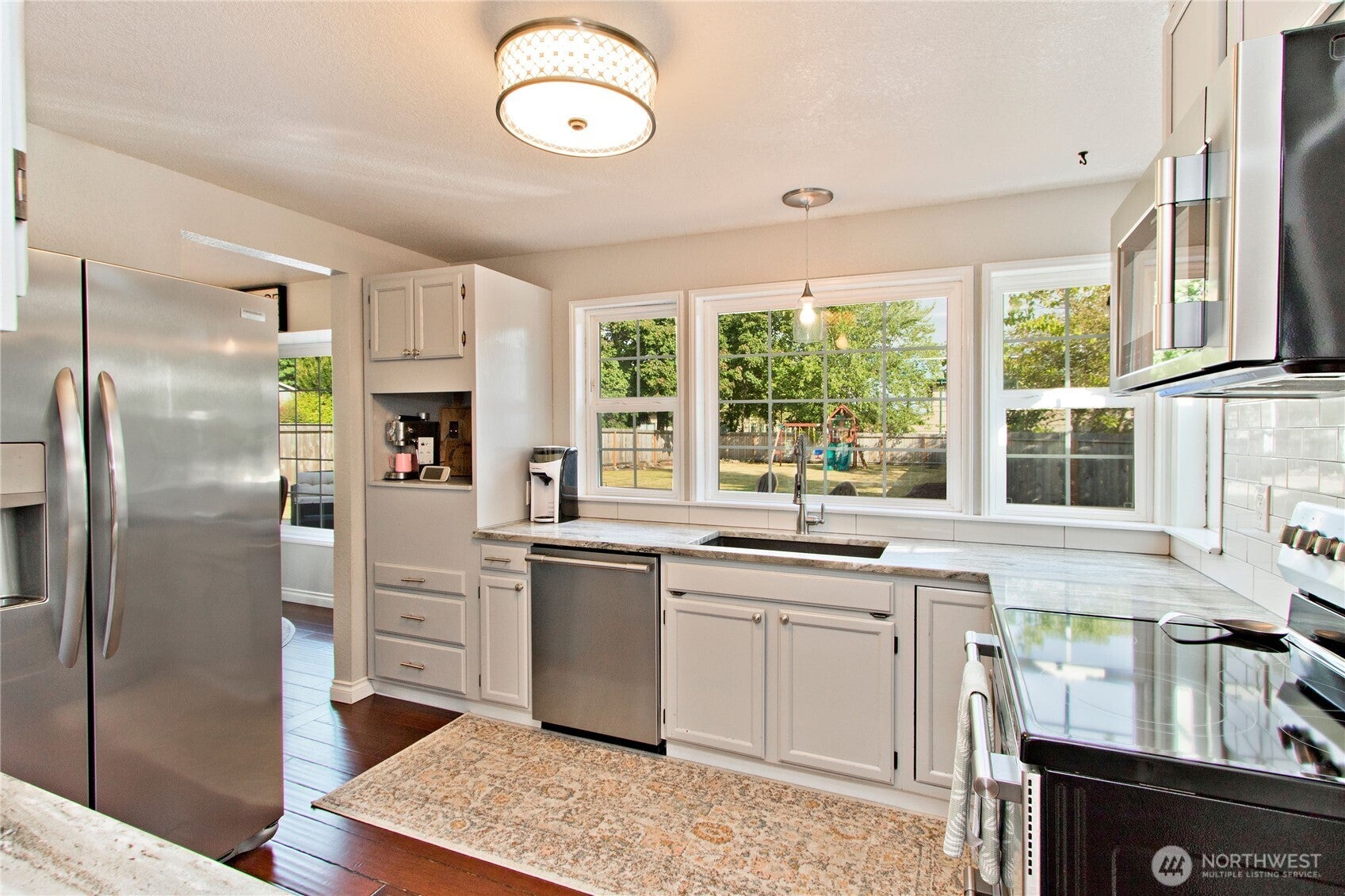 2871 Initial Avenue