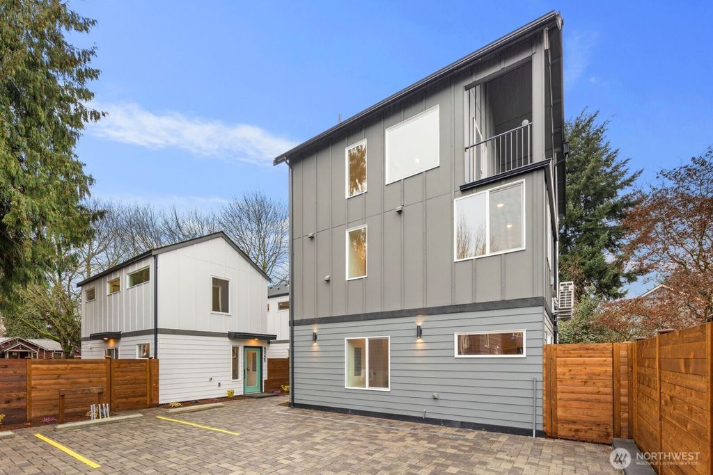 Photo of 806 C S Rose Street, Seattle, WA 98108 (MLS # 2472130)