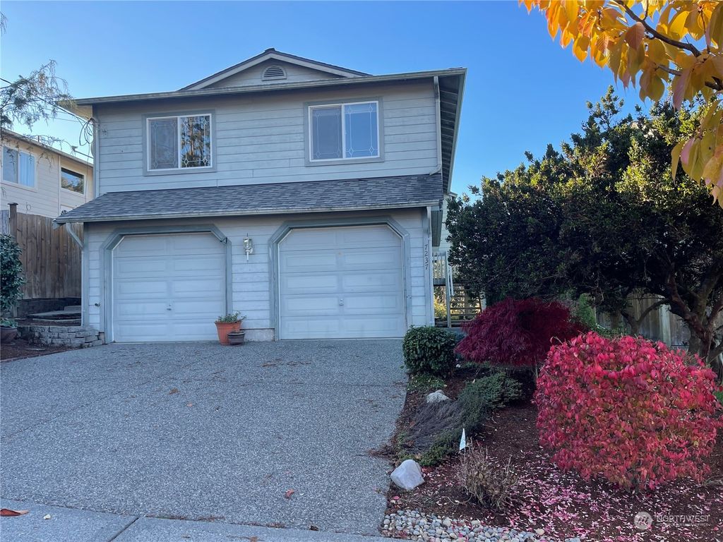 Photo of 7237 17th Avenue SW, Seattle, WA 98106 (MLS # 2017812)
