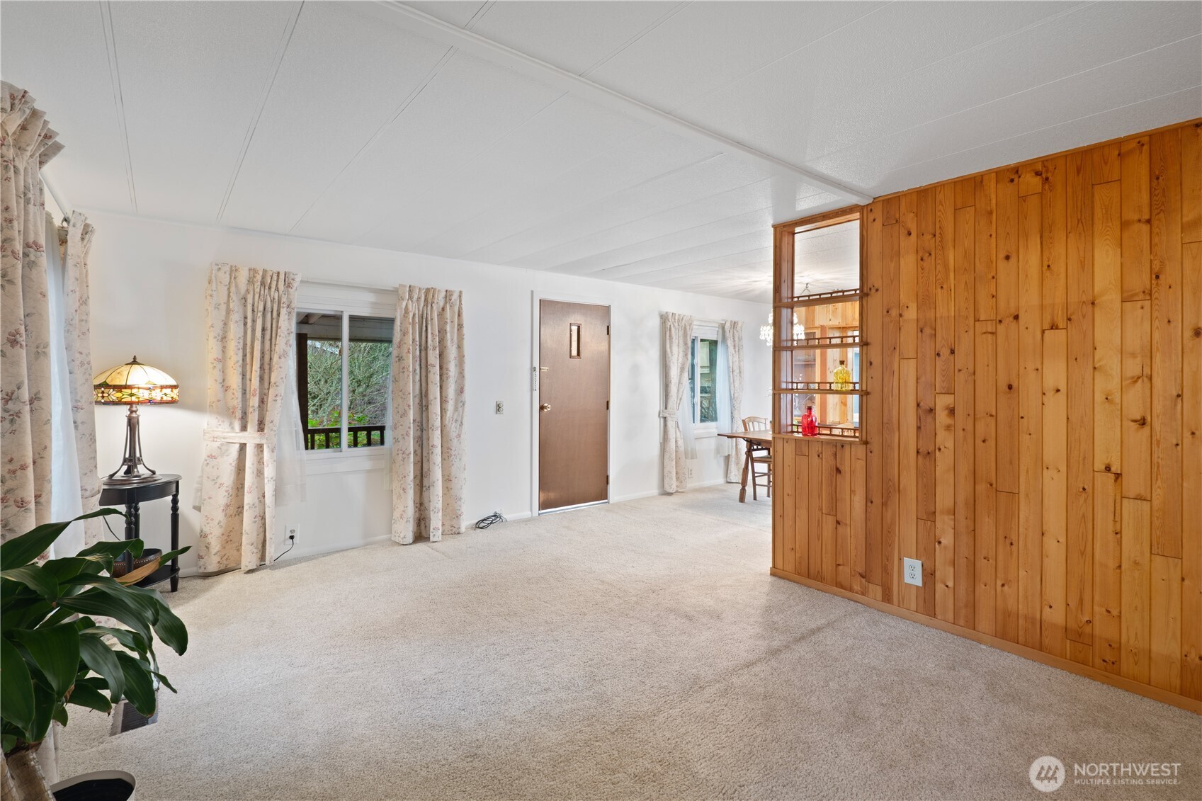 2284 Yew Street Road D3