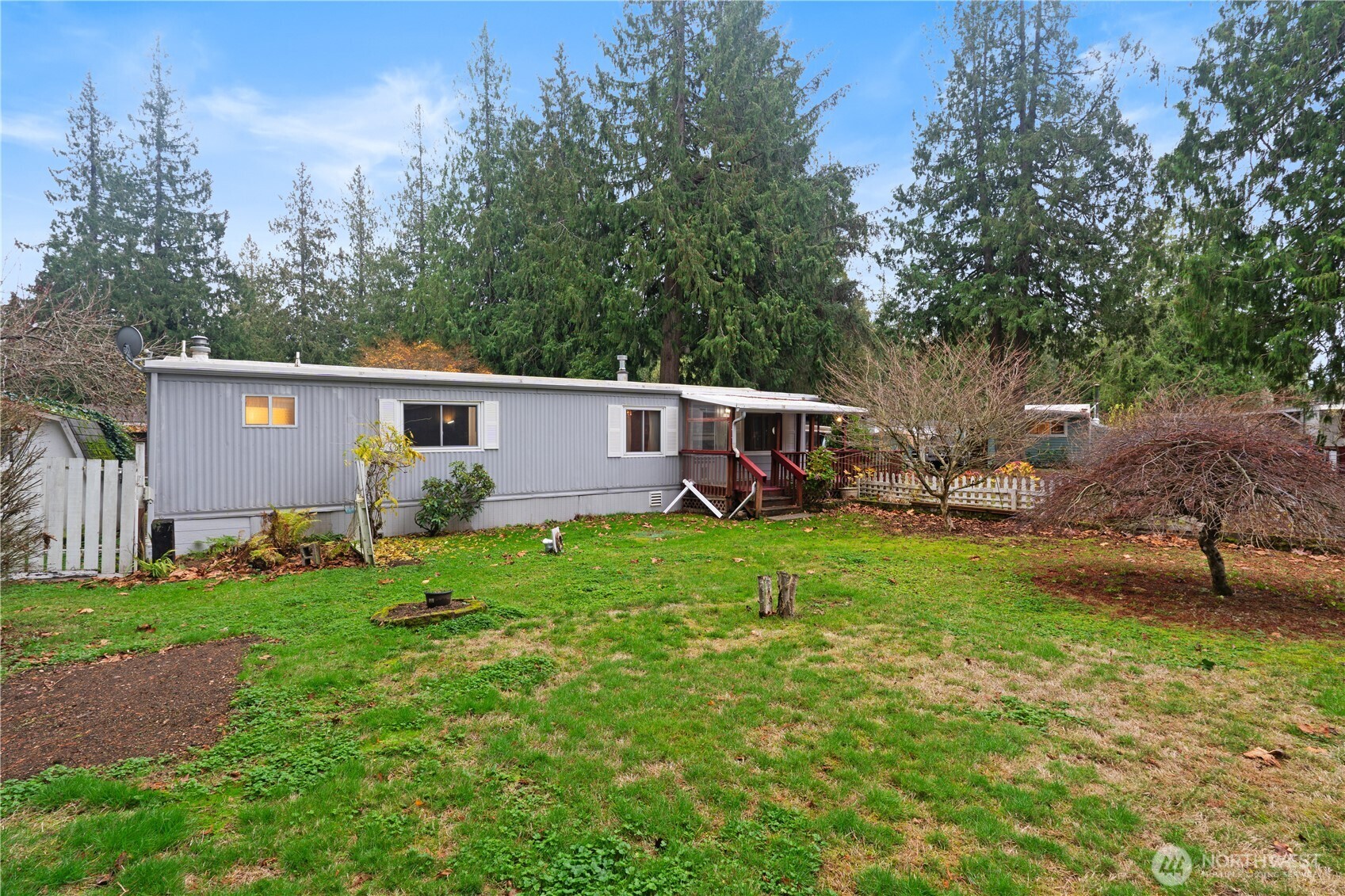 2284 Yew Street Road D3