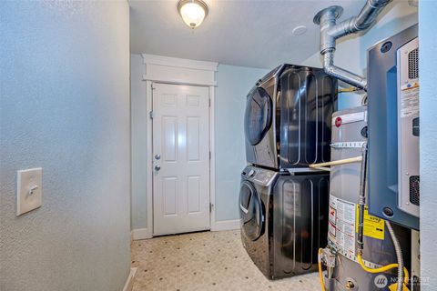 Tiny photo for 1209 NE 155th Street, Shoreline, WA 98155 (MLS # 2477025)