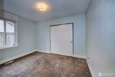 Tiny photo for 1209 NE 155th Street, Shoreline, WA 98155 (MLS # 2477025)