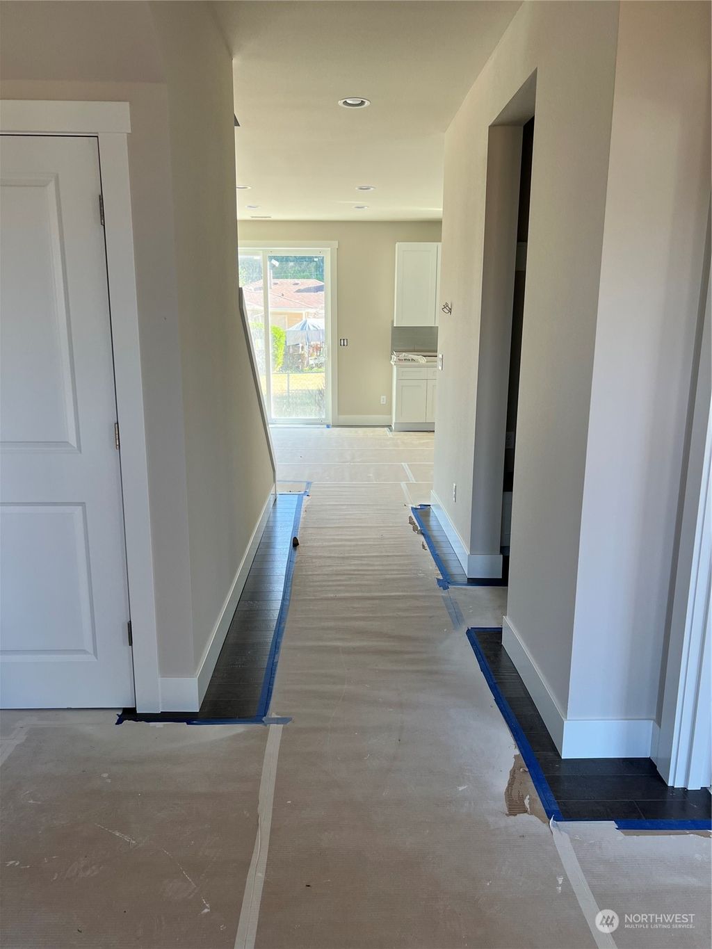 Photo of 518 E Beech Street, Everett, WA 98203 (MLS # 2152756)