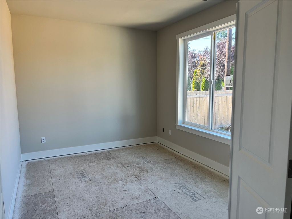 Photo of 518 E Beech Street, Everett, WA 98203 (MLS # 2152756)