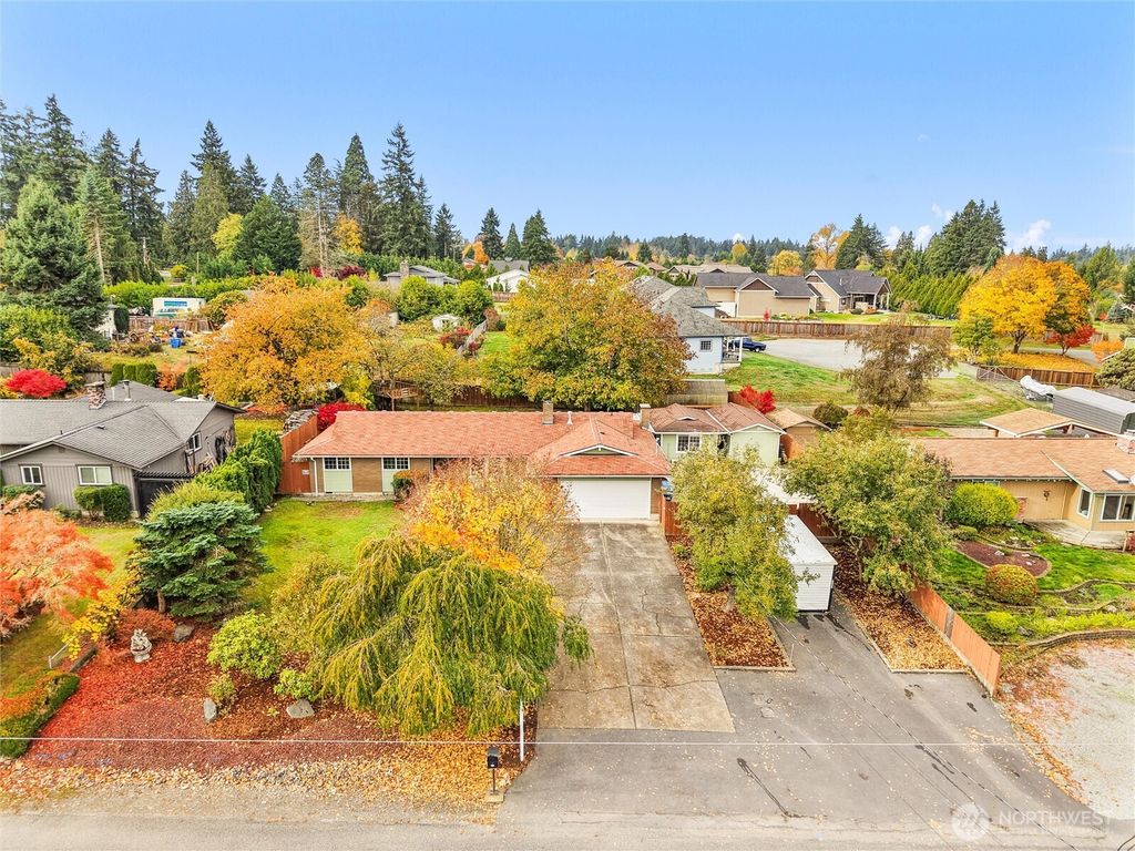 Photo of 708 119th Avenue E, Edgewood, WA 98372 (MLS # 2451627)