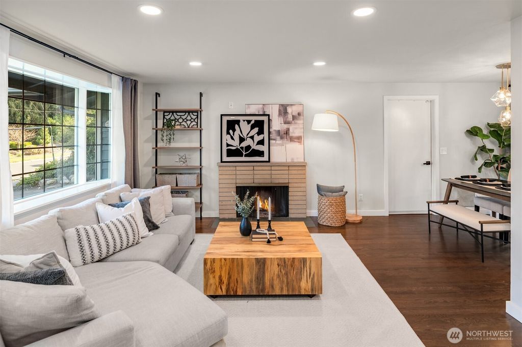 Photo of 19807 10th Place S, Des Moines, WA 98148 (MLS # 2485467)