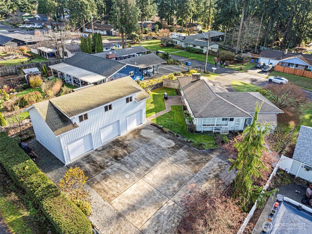 Photo of 9311 Westmont Place SW, Lakewood, WA 98498 (MLS # 2458499)