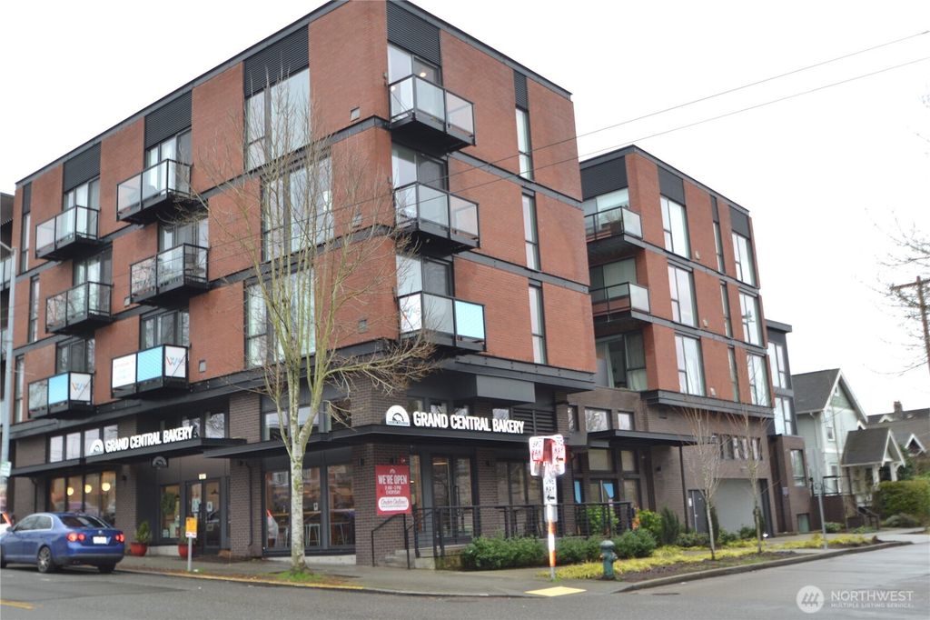 Photo of 1601 N 45th Street Pl #G14, Seattle, WA 98103 (MLS # 2345273)
