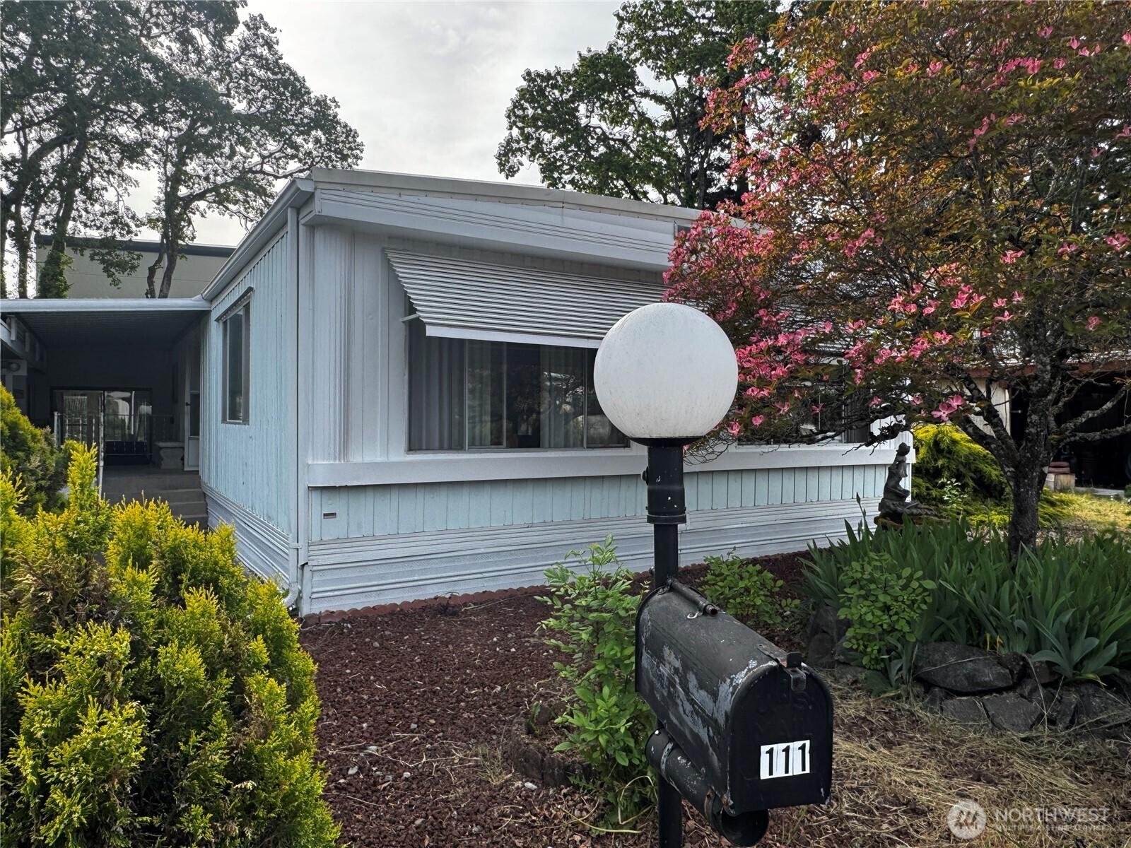 8620 32ND Avenue Court SW 111