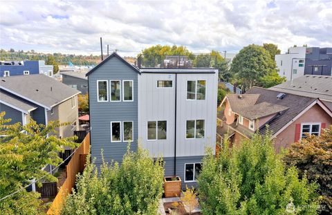 Photo of 6920 Flora Avenue S, Seattle, WA 98108 (MLS # 2441098)